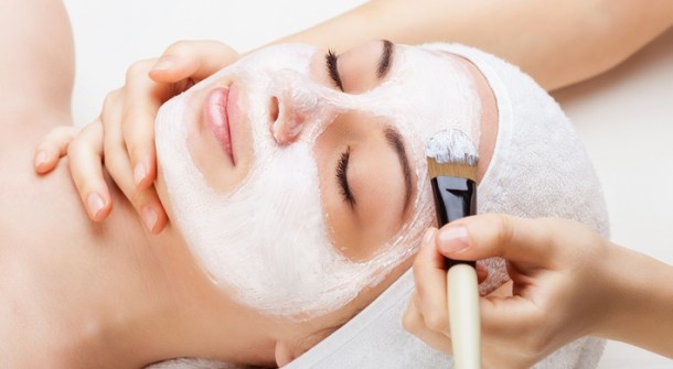 Veido odos valymas ultragarsu – iki pačių odos gelmių
